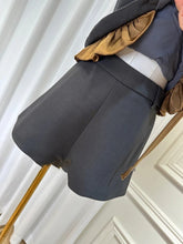 Load image into Gallery viewer, Tilehurst Shorts Set with Flower Chocker