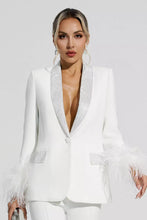 Load image into Gallery viewer, White Feather &amp; Diamanté Suit