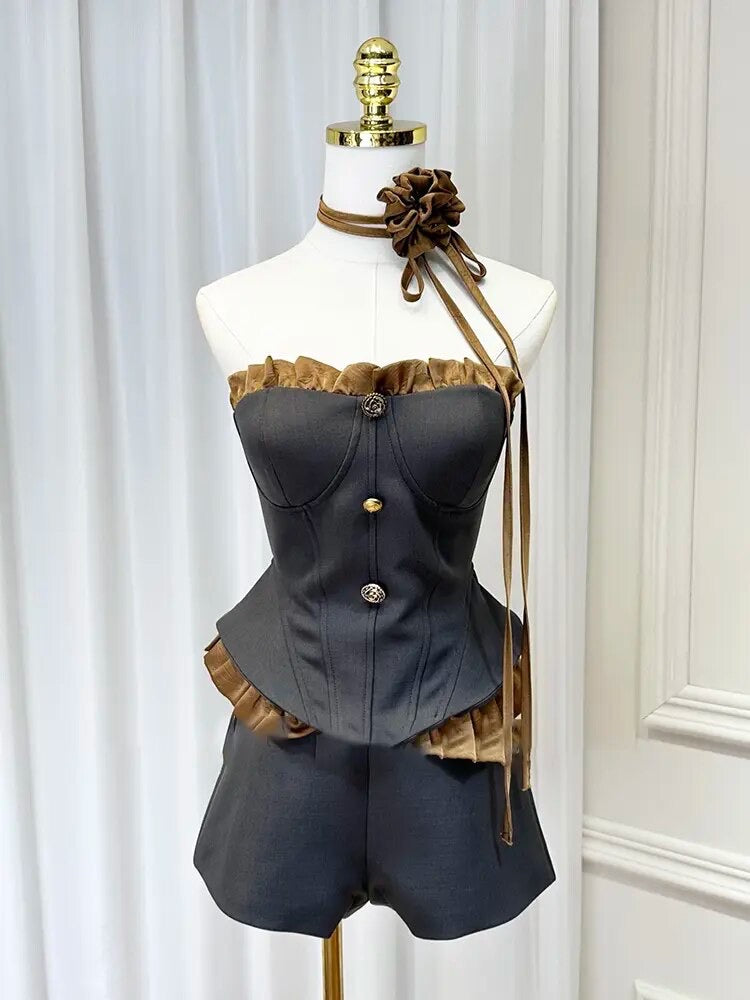 Tilehurst Shorts Set with Flower Chocker