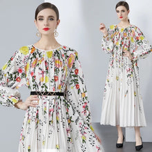 Load image into Gallery viewer, Beautiful Floral Pleated Midi Dress with belt