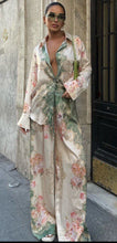 Load image into Gallery viewer, Chic Floral Green &amp; Cream Two Piece
