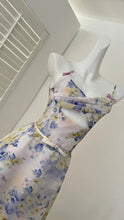 Load image into Gallery viewer, Pretty Floral Maxi Dress - comes in two colours