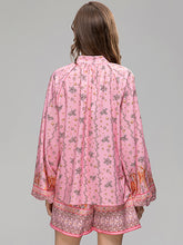 Load image into Gallery viewer, Beautiful Vintage Print  Lantern Sleeve &amp; Shorts with Belt