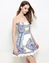Load image into Gallery viewer, Comino Couture Sandy Strapless Vintage Dress