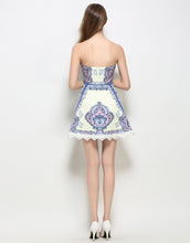 Load image into Gallery viewer, Comino Couture Sandy Strapless Vintage Dress