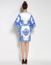 Load image into Gallery viewer, Comino Couture Blue &amp; White Printed Kimono Dress with Plunge Front * WAS £135*