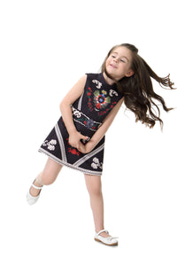 Little Miss Comino Vintage Black Dress