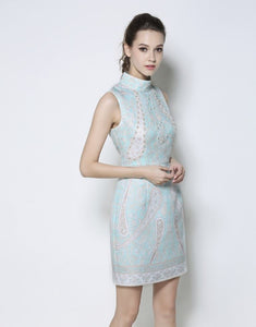 Comino Couture’s Icicle Dress