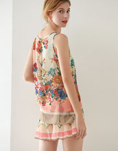 Load image into Gallery viewer, Floral print top and skort set