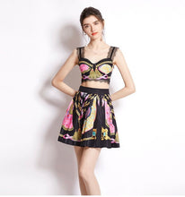Load image into Gallery viewer, Lace bralette with pleated mini skirt * comes in three colour ways