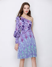 Load image into Gallery viewer, Purple printed flower on shoulder dress sample sale