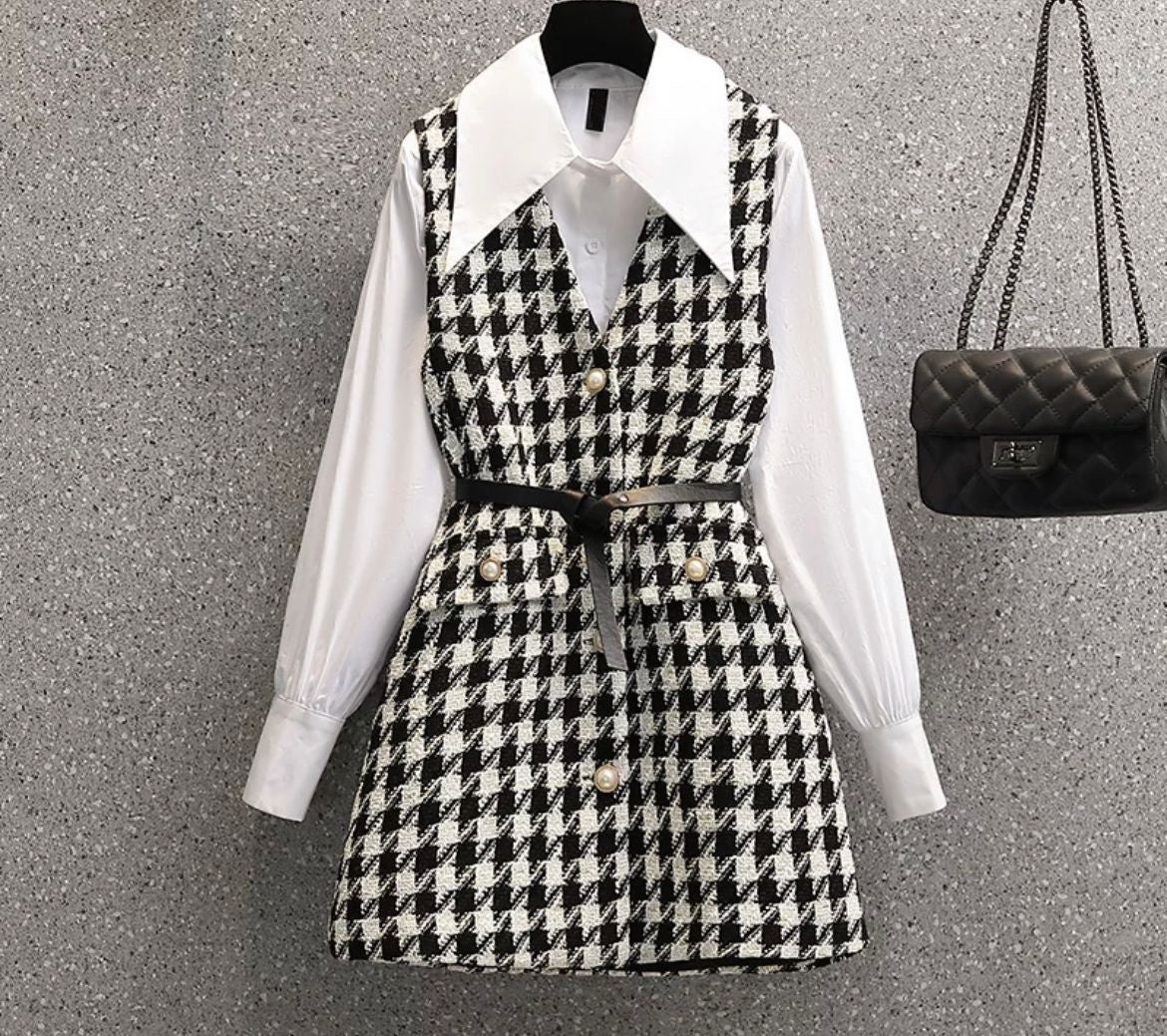 White shirt and monochrome pinafore with belt set