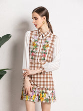 Load image into Gallery viewer, Joyous flowers with plaid suit set