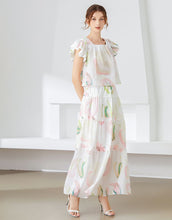 Load image into Gallery viewer, Abstract oversized flower two piece set *WAS £150*