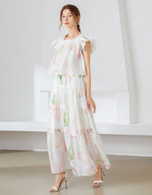Load image into Gallery viewer, Abstract oversized flower two piece set *WAS £150*