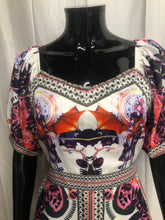 Load image into Gallery viewer, white patterned with bow short sleeve dress sample sale