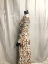 Load image into Gallery viewer, white with patterns dress sample sale