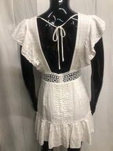Load image into Gallery viewer, white v neck dress sample sale