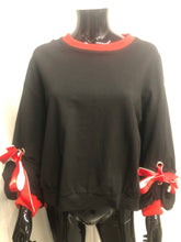 Load image into Gallery viewer, Black jumper with bow details sample sale