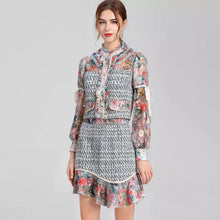 Load image into Gallery viewer, Fancy floral two piece set