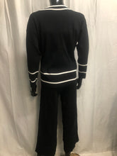 Load image into Gallery viewer, black and white knitted 3 piece set sample sale