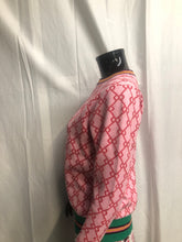 Load image into Gallery viewer, Pink printed pattern jumper sample sale