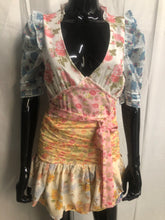 Load image into Gallery viewer, mix match floral print mini dress with tie belt  sample sale