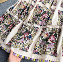 Load image into Gallery viewer, Flowers all round strappy maxi dress