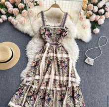 Load image into Gallery viewer, Flowers all round strappy maxi dress