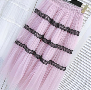 "Yours tulley" pleated skirt with lace details