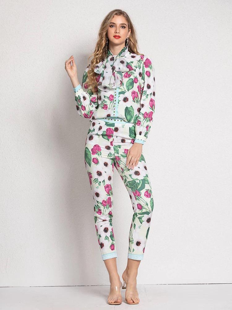 Budding Roses two piece set with bow *WAS £150*