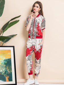 Abstract Animal piece two piece leisure set