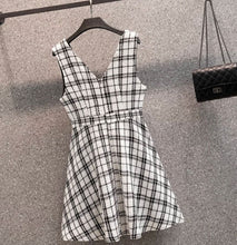 Load image into Gallery viewer, Pinafore and jumper two piece set