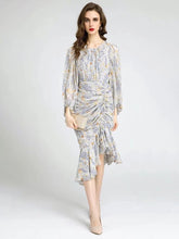 Load image into Gallery viewer, Floral midi dress with gathered detail *comes in two colours