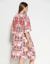 Load image into Gallery viewer, flamingo pink printed dress sample sale