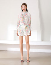 Load image into Gallery viewer, Flowers in bloom Top &amp; Shorts *