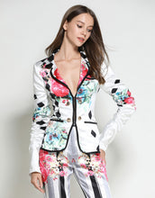 Load image into Gallery viewer, White and black patterened suit set sample sale