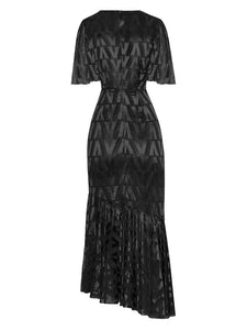 V neck foiled dress with gathering and belt * comes in two colours*