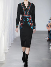 Load image into Gallery viewer, Black Sequin Embroidery Vintage Black Pencil Dress