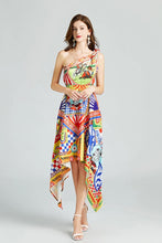 Load image into Gallery viewer, Bohemian Floral Print Dress