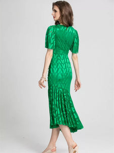 V neck foiled dress with gathering and belt * comes in two colours*