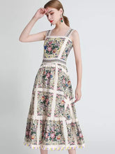 Load image into Gallery viewer, Flowers all round strappy maxi dress