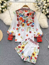 Load image into Gallery viewer, Wildflower and hummingbird two piece set