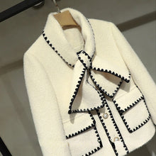 Load image into Gallery viewer, Cream scallop edge coat
