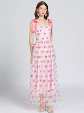 Load image into Gallery viewer, Sweet Heart Strap Maxi Dress