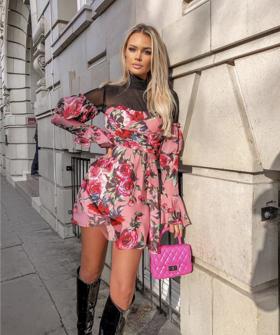 Everything’s coming up roses mini dress *WAS £155*