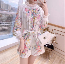 Load image into Gallery viewer, Flowers in bloom Top &amp; Shorts *