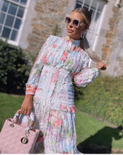 Load image into Gallery viewer, Pastel Meringue lace maxi dress