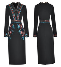 Load image into Gallery viewer, Black Sequin Embroidery Vintage Black Pencil Dress