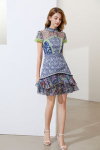 'Blissful Blue floral' short sleeve mini dress